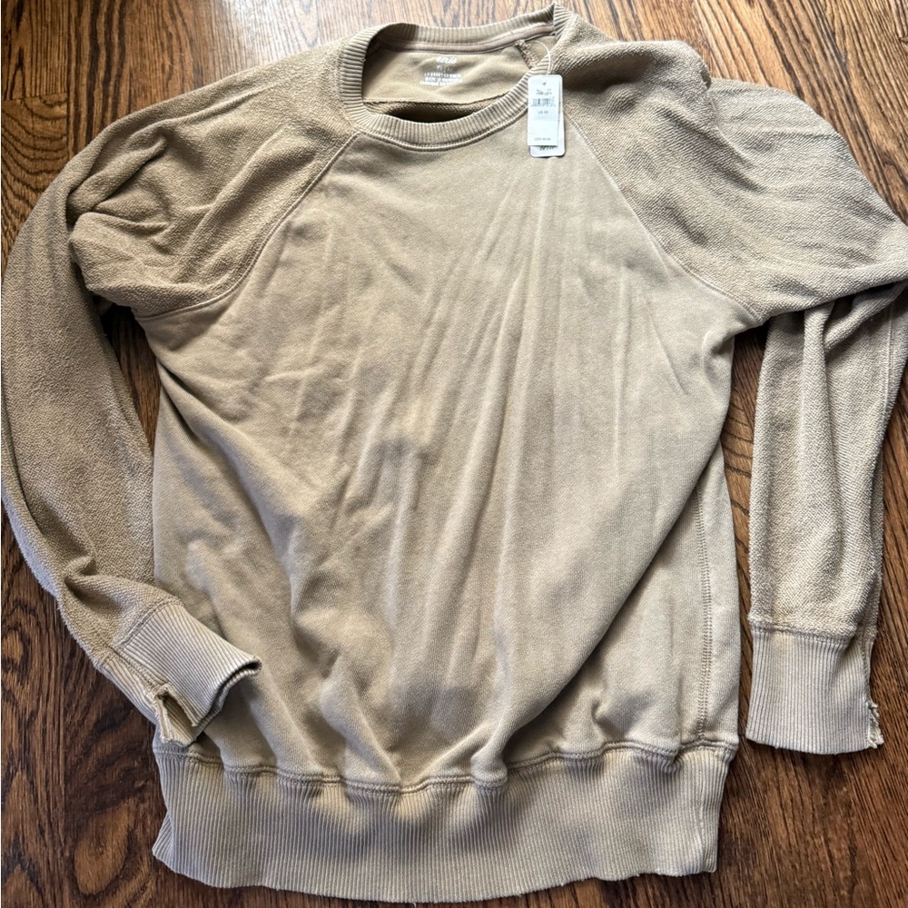 Aerie brand new sweatshirt khaki color